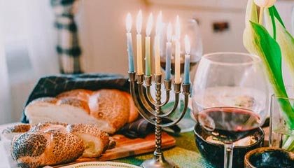 新加坡球队表现耀眼，意外赢得胜利